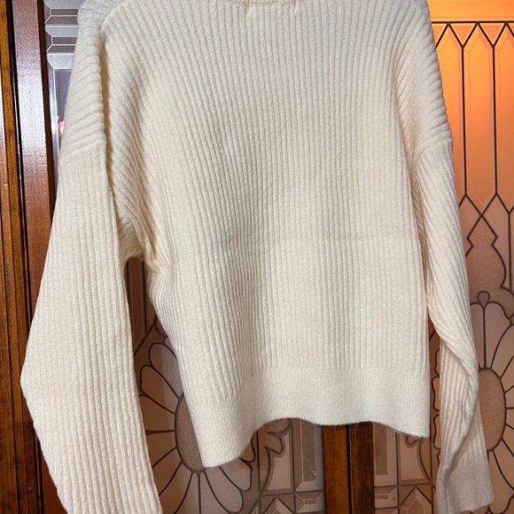 Elodie Sweaters Elodie Crewneck Cropped Sweater - Picture 2 of 2